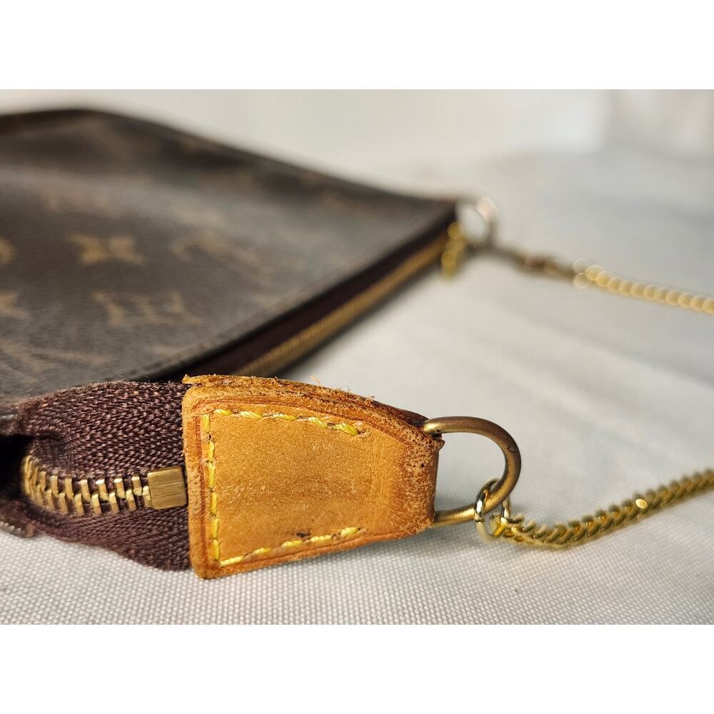 SOLD Louis Vuitton Monogram Pochette Accessoires Shoulder Bag VI0061 Y2K LV - Picture 7 of 14